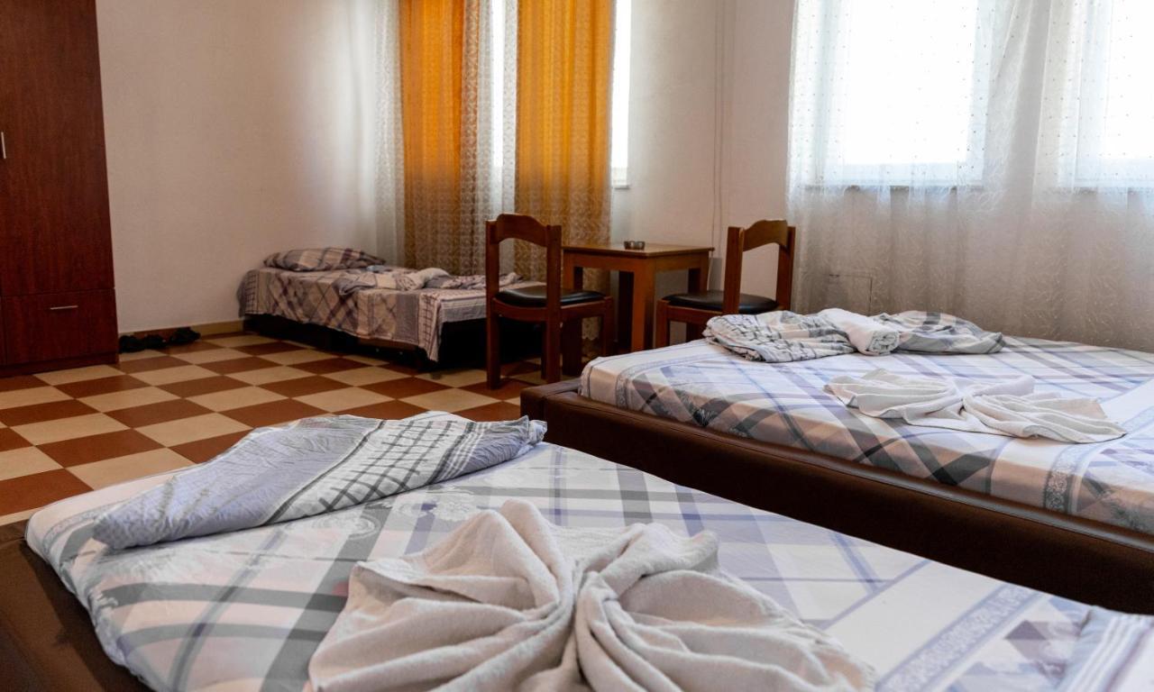 Hotel United Pristina Eksteriør bilde
