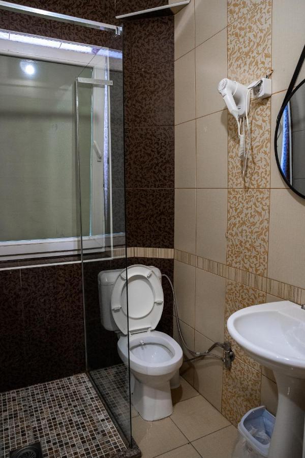 Hotel United Pristina Eksteriør bilde